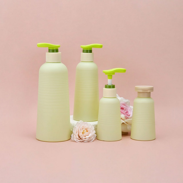Botella de pl&aacute;stico para acondicionador de cabello