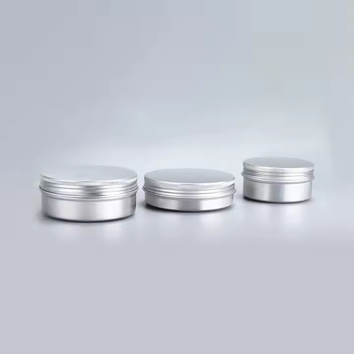 Silberne Aluminium-Kosmetikdose f&uuml;r Creme