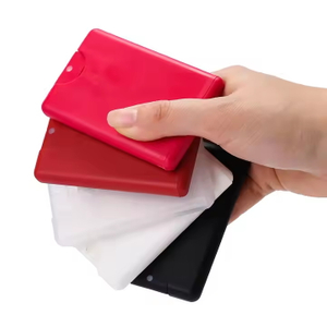 신용 카드 향수 스프레이 병