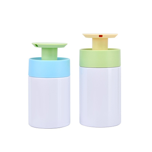 卸売白いプラスチックシャワージェルポンプボトル空の詰め替えボディローション容器ディスペンサーカスタムロゴ付き