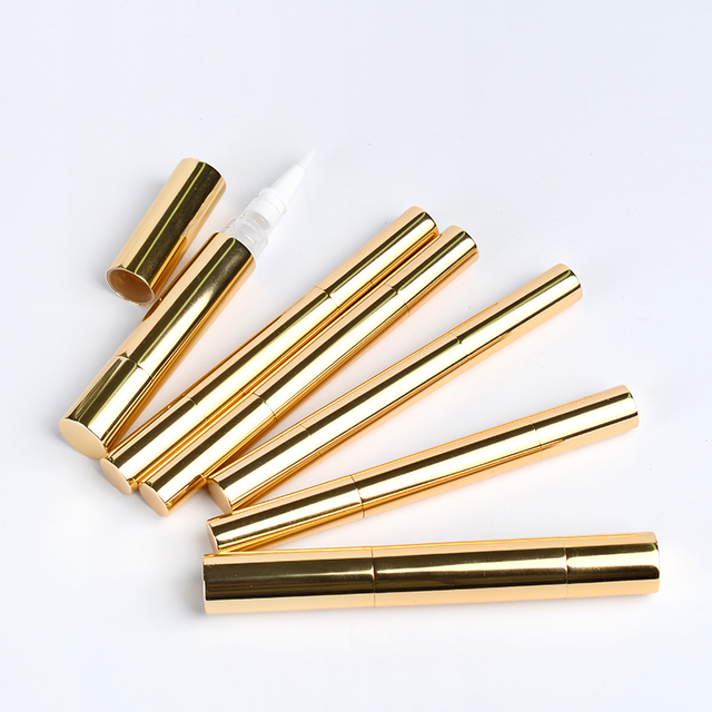 Hei&szlig;er 2 ml 5 ml Leere Nagel &Ouml;l Stift Twist Lip Gloss Rohre Wimpern Wachstum Fl&uuml;ssigkeit Rohre Tragbare Kosmetik make-up Beh&auml;lter mit Pinsel