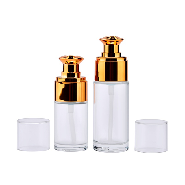 Pumpflasche aus Glas mit flacher Schulter